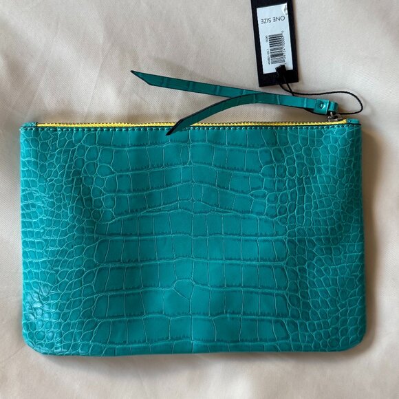 Banana Republic Embossed Turquoise Wristlet - Picture 3 of 6